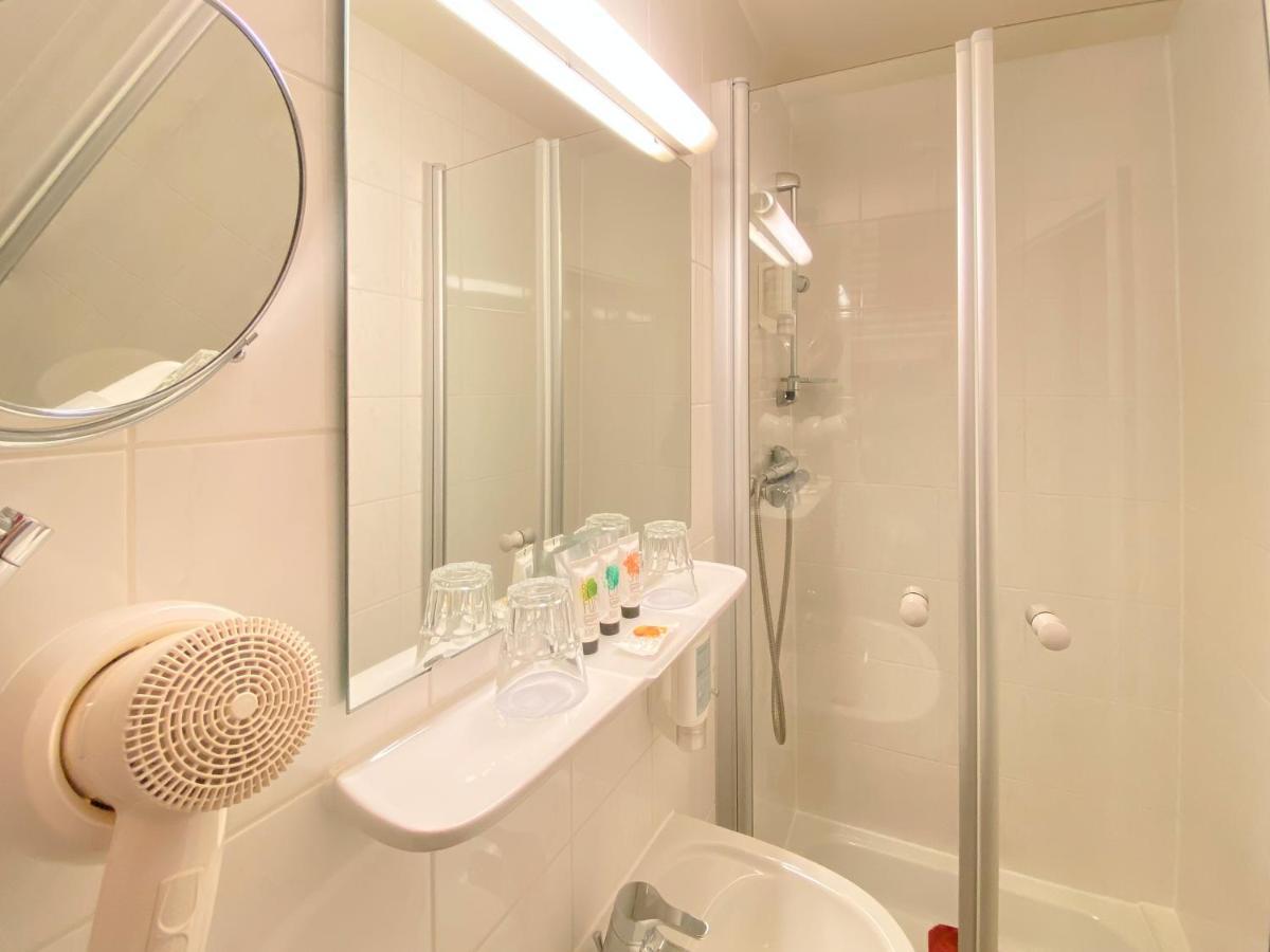 Hotel Rathausgloeckel Баден-Баден Екстериор снимка