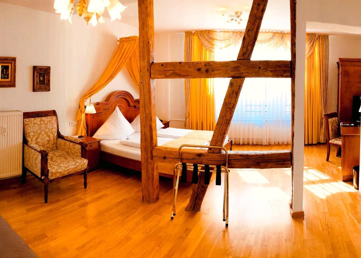 Hotel Rathausgloeckel Баден-Баден Екстериор снимка