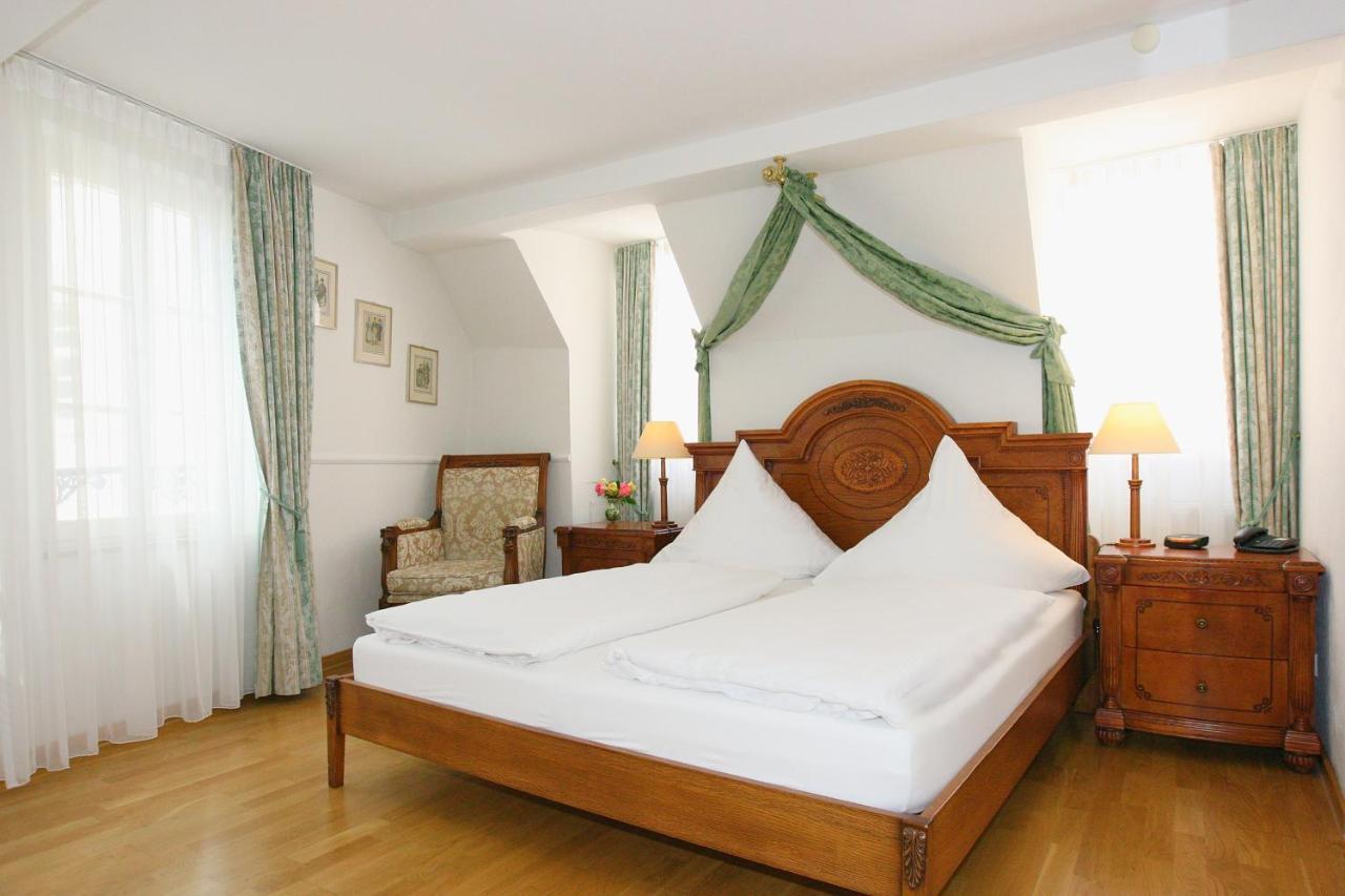 Hotel Rathausgloeckel Баден-Баден Екстериор снимка