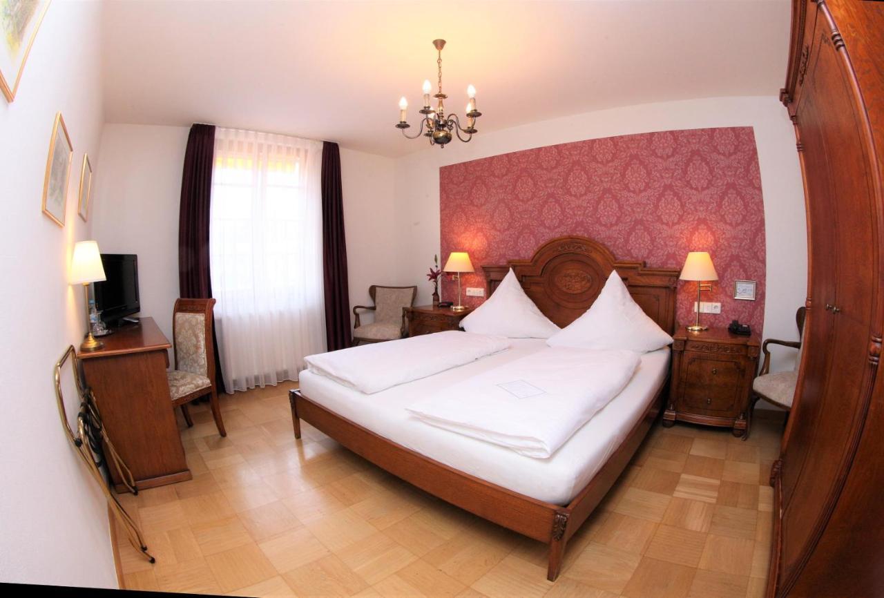 Hotel Rathausgloeckel Баден-Баден Екстериор снимка